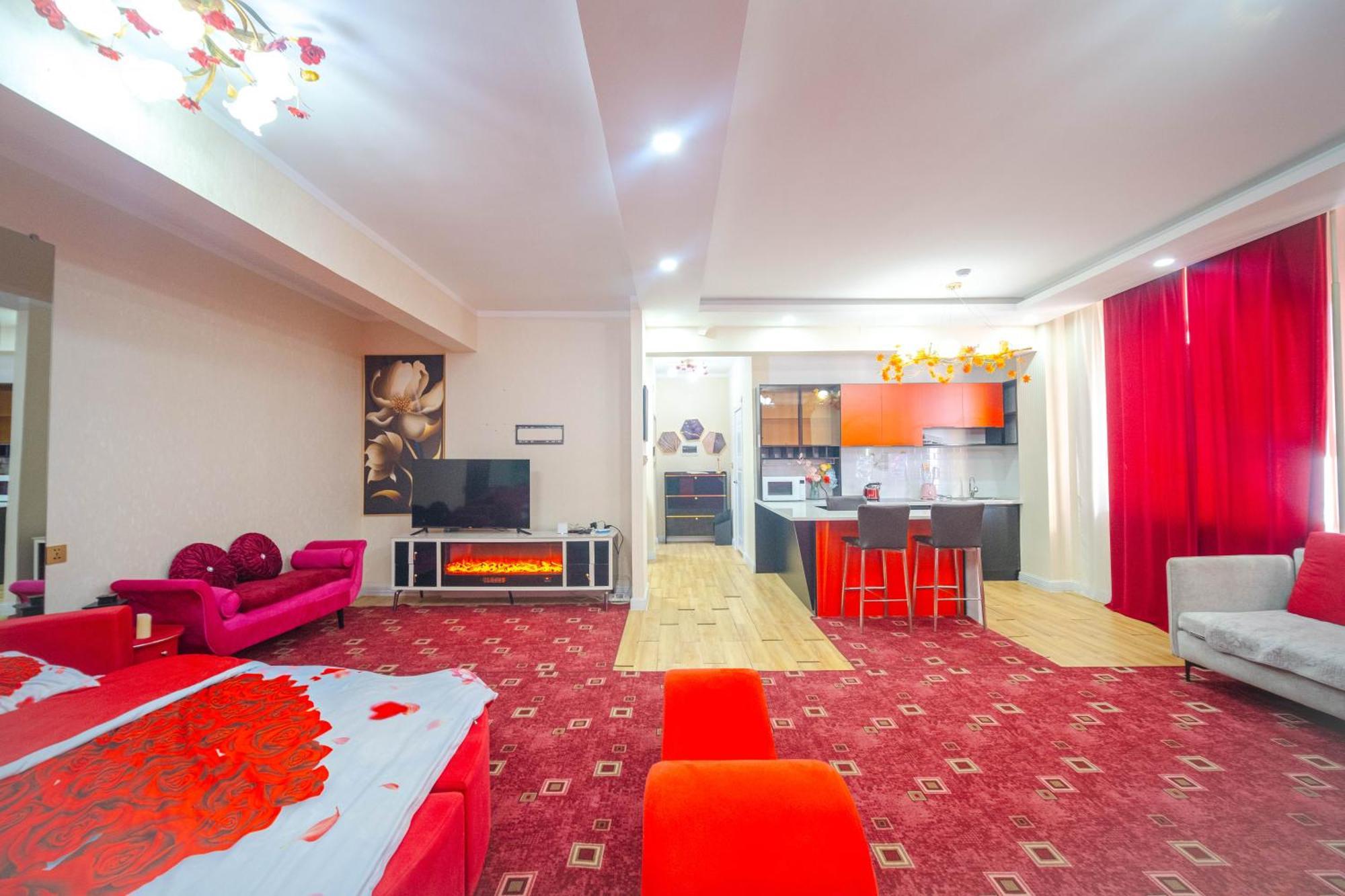 Eagle Town Serviced Apartment Улан-Батор Экстерьер фото
