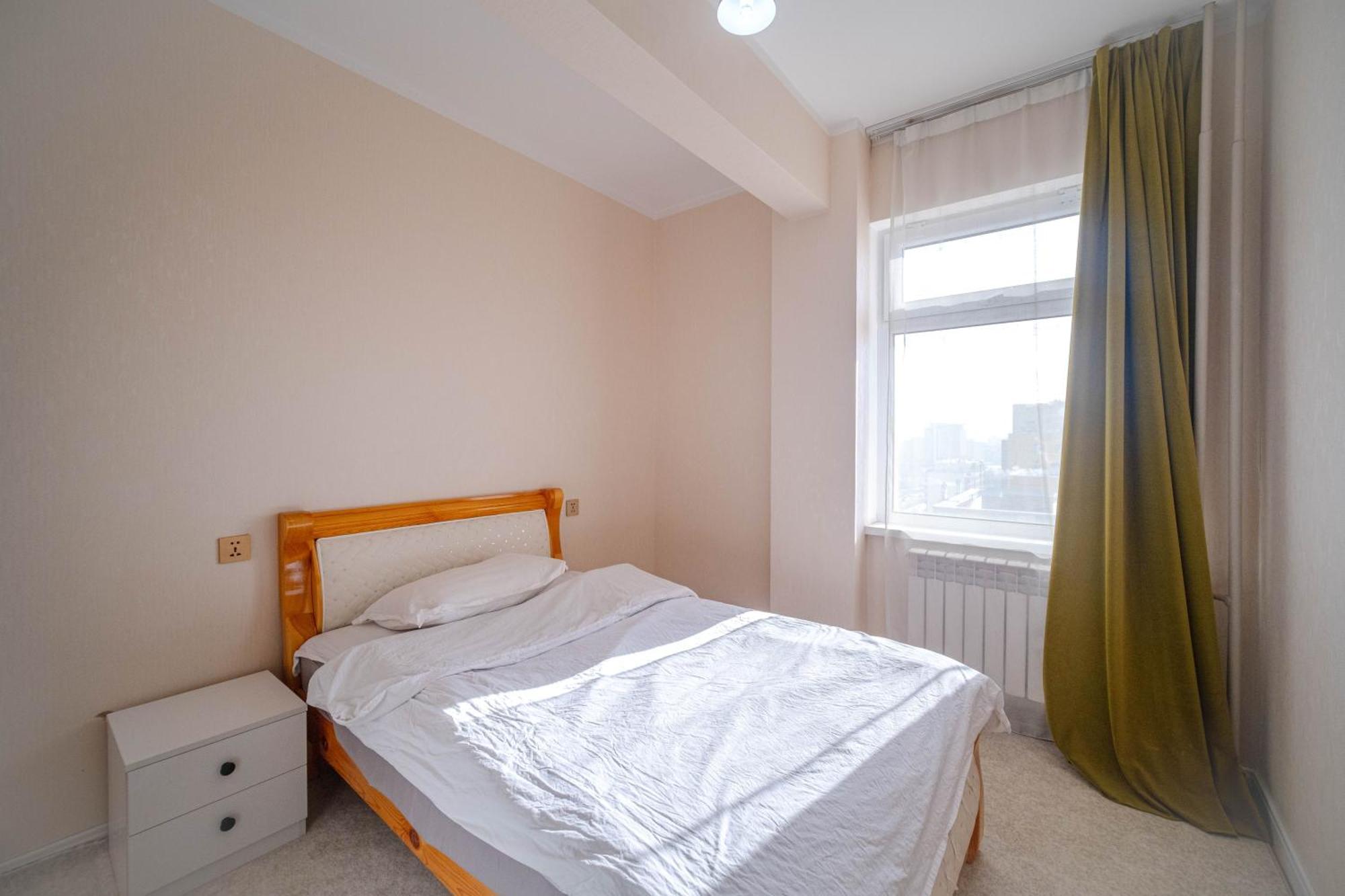 Eagle Town Serviced Apartment Улан-Батор Экстерьер фото