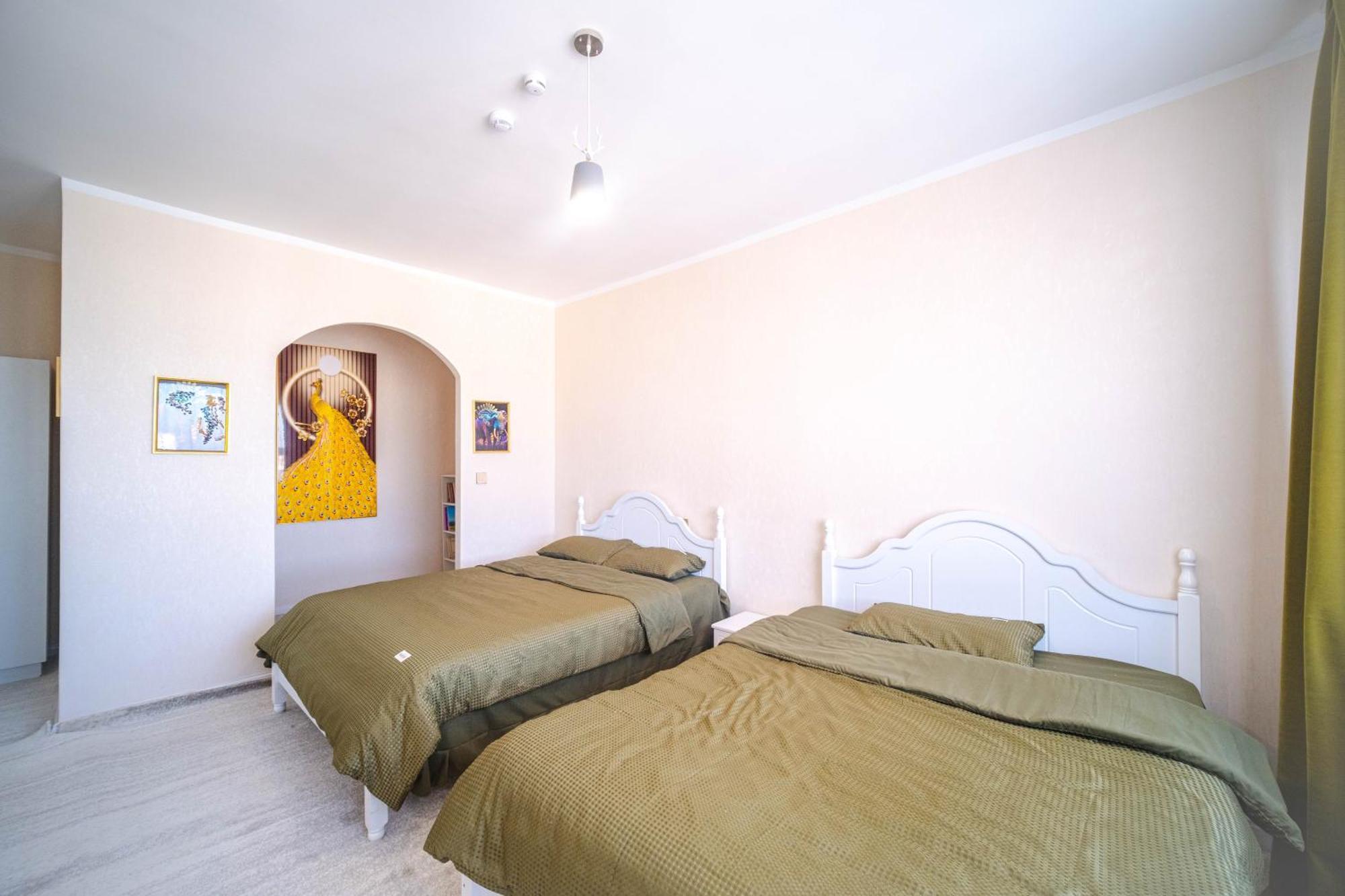Eagle Town Serviced Apartment Улан-Батор Экстерьер фото