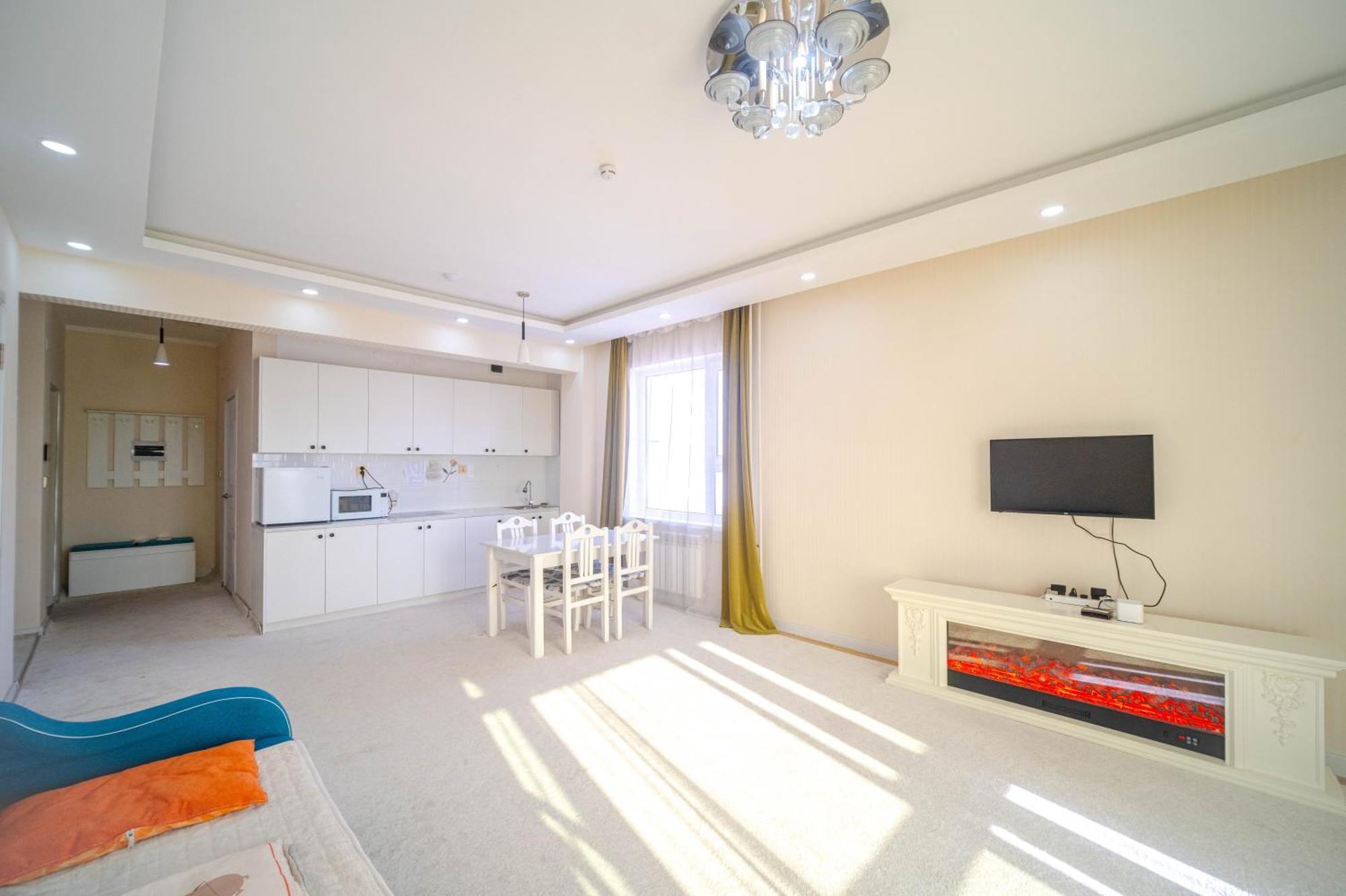 Eagle Town Serviced Apartment Улан-Батор Экстерьер фото
