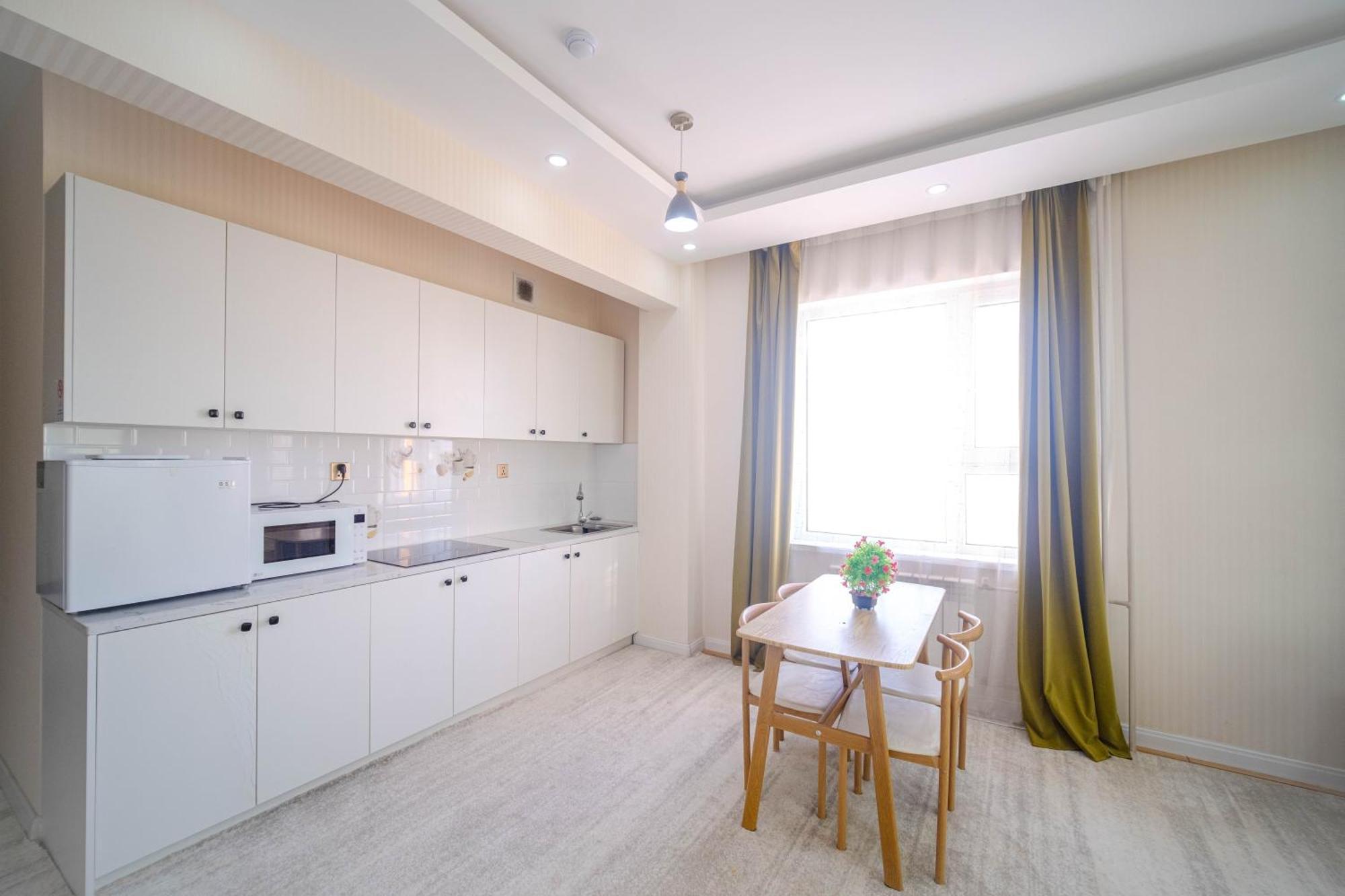 Eagle Town Serviced Apartment Улан-Батор Экстерьер фото